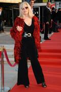 Amanda LEAR