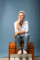 CHARLOTTE BOISSELIER dans Singulière au Théâtre de la Gaîté Montparnasse